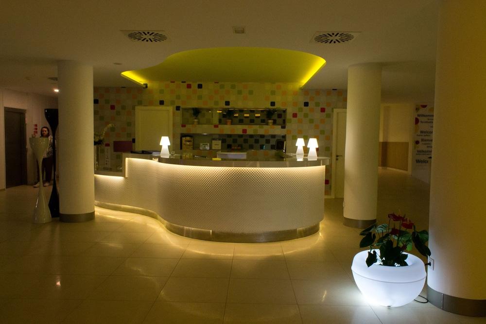 Anba Romani Hotel