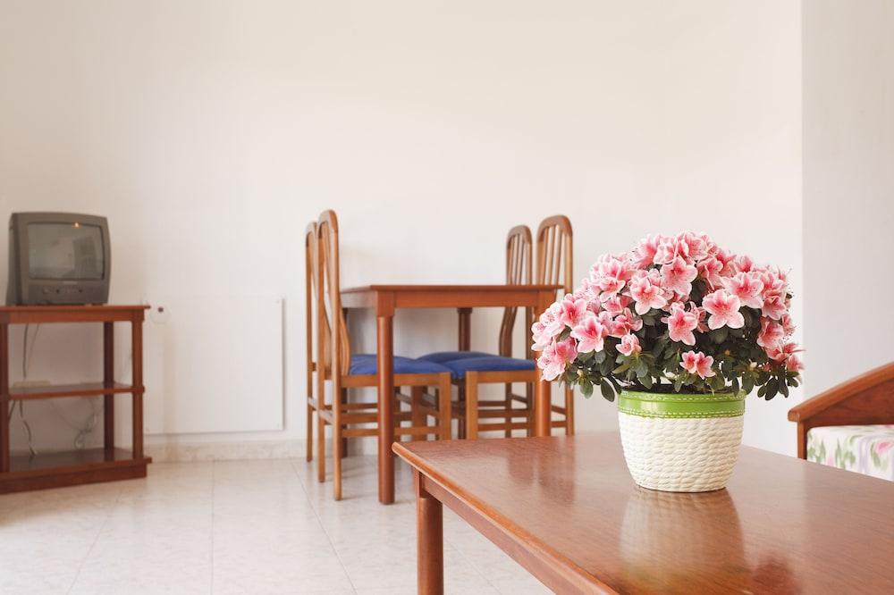 Anba Romani Hotel 4*